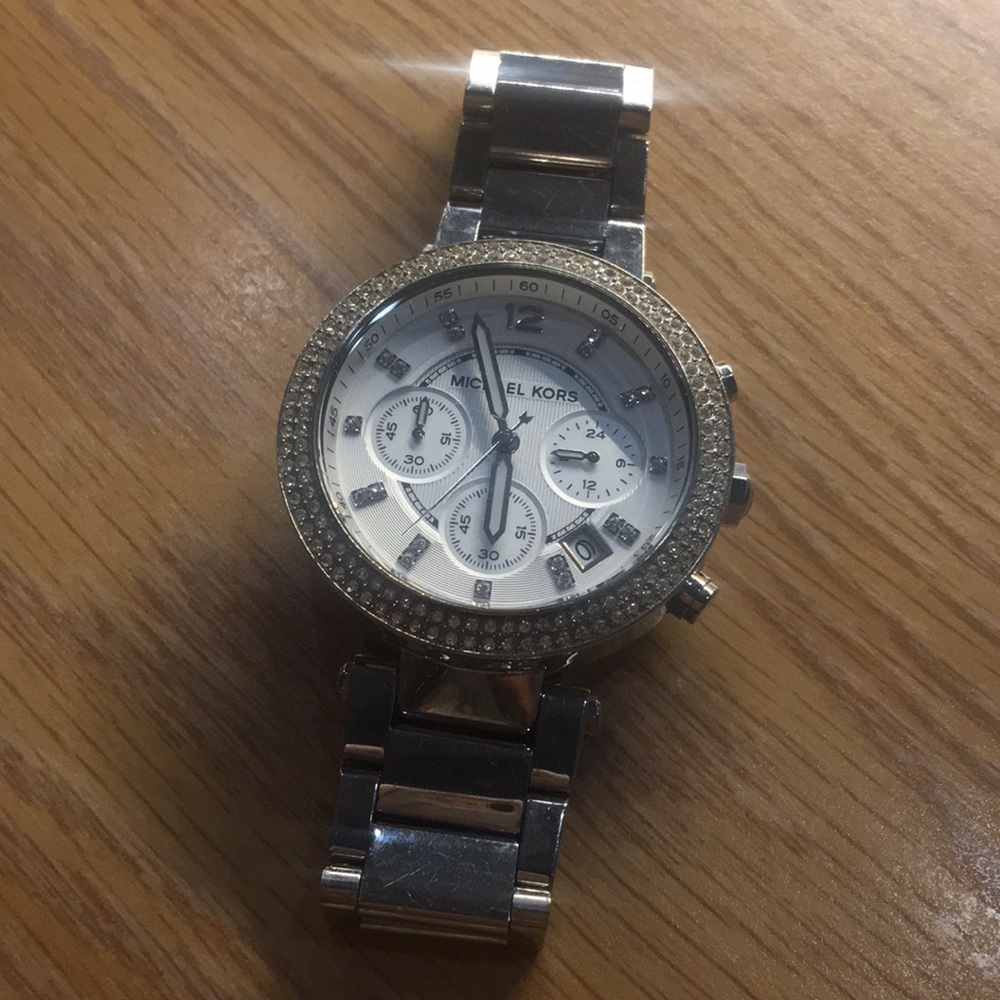 Silver MK watch 🎈🎈🎈